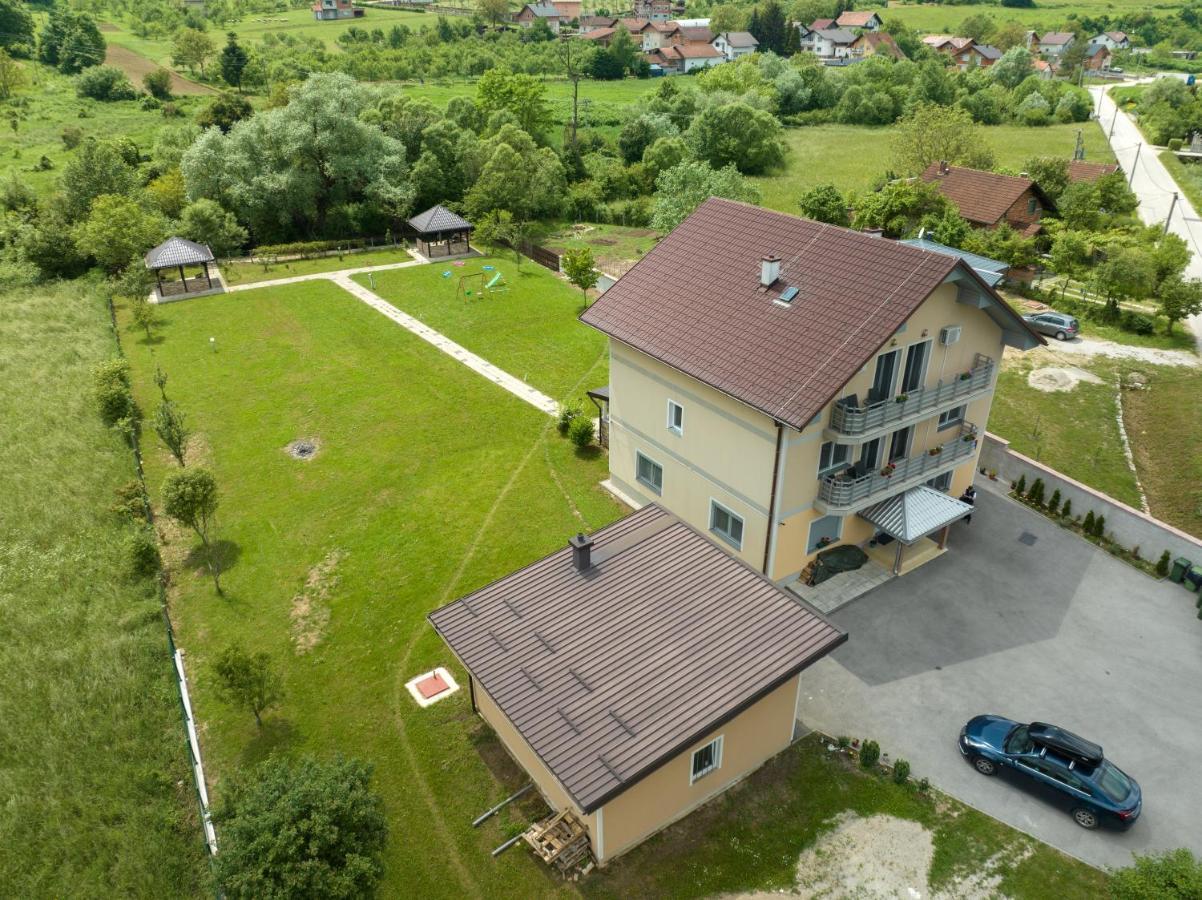 River Bank Apartments & Castle View Bihać Exteriör bild